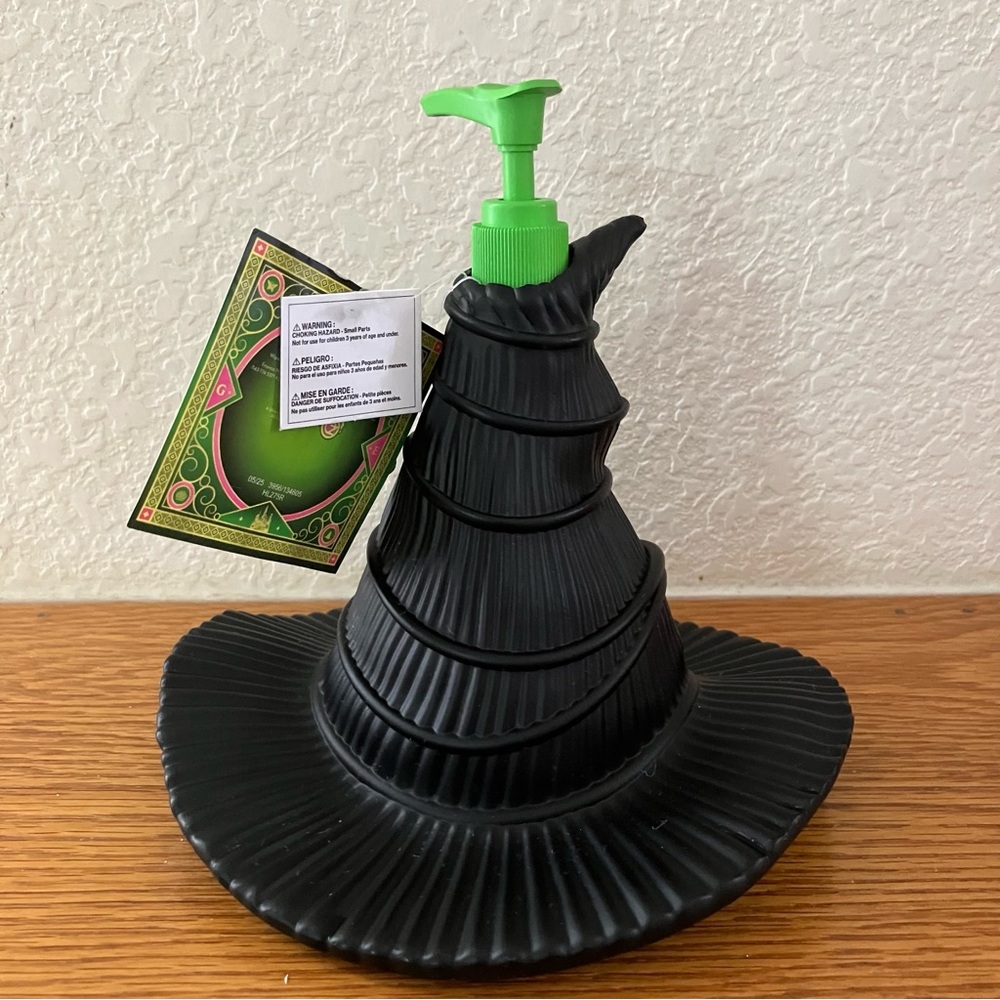 WICKED Elphaba Witch Hat Soap Lotion Pump Dispenser NWT